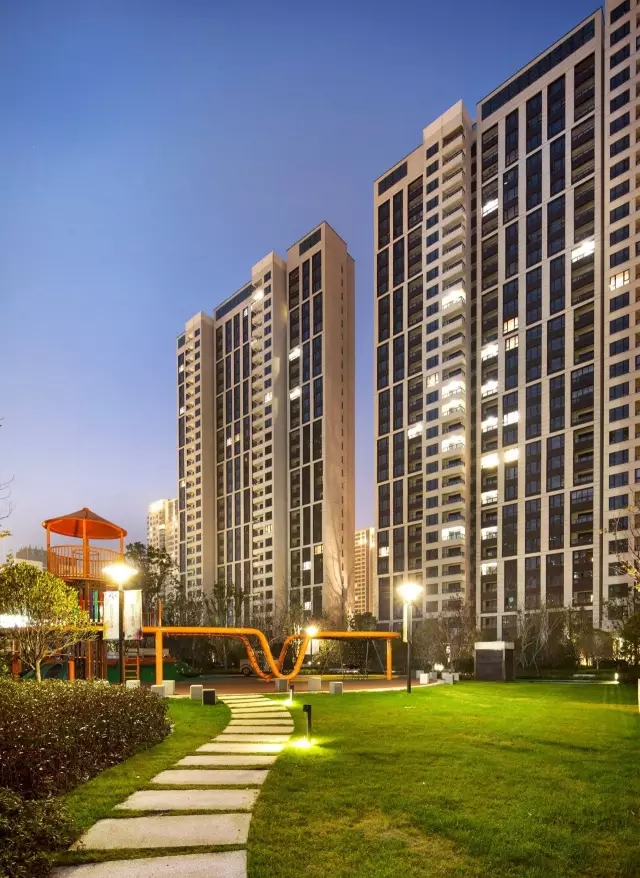 上海瑞虹新城九号地块·怡庭，，，，，，，*获得奖项：提名奖-栖身修建类