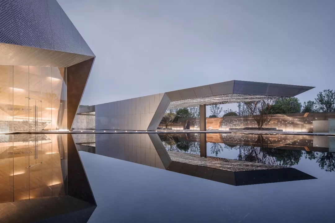 倒影 by苏圣亮，，，，bb电子游戏官网修建设计